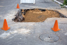 Load image into Gallery viewer, [6-Pack] The Ultimate 7-inch Orange Traffic Cones